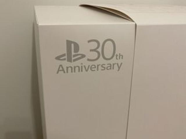 Neu Sony Playstation 5 Pro 30th Anniversary Bundle - 1